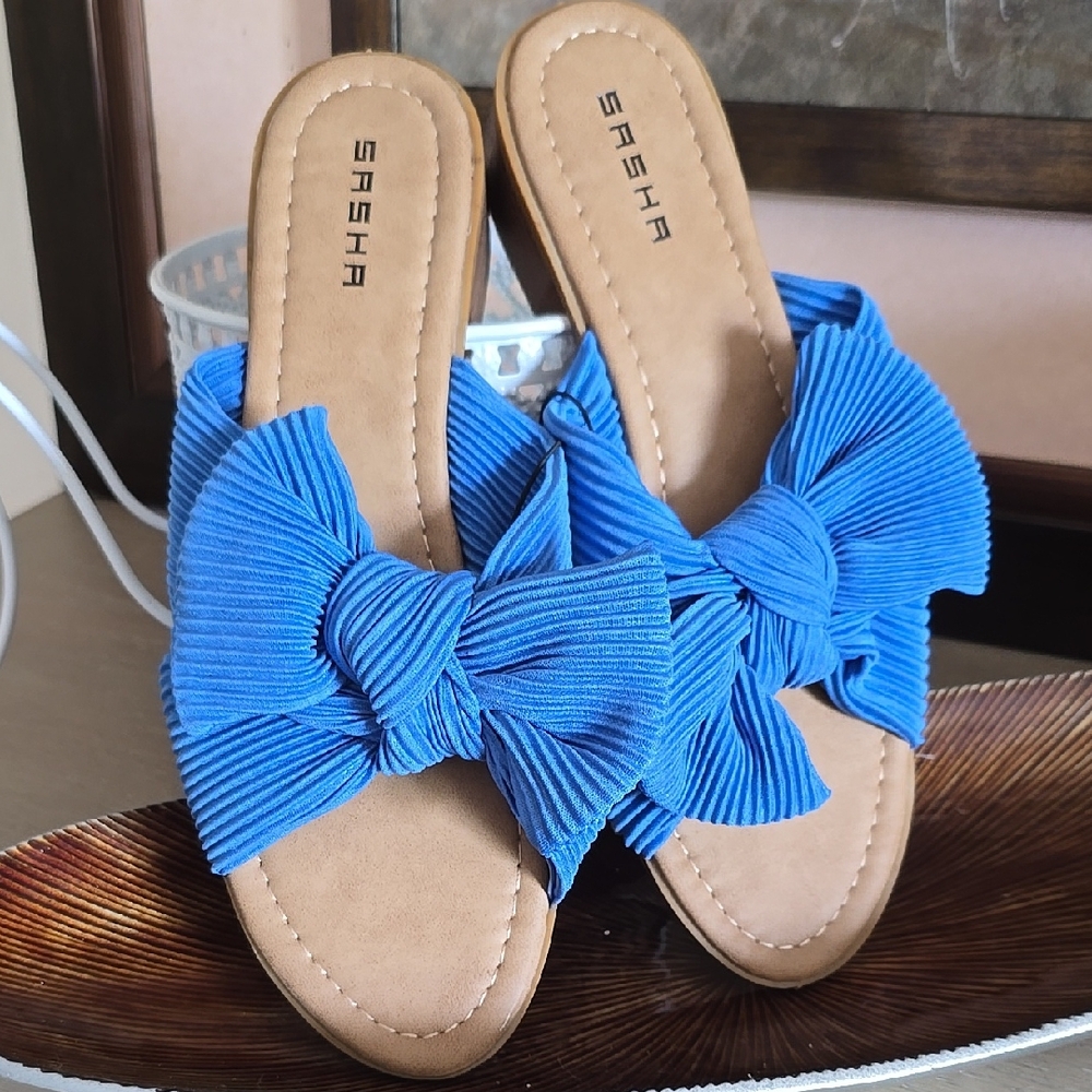 Blue Bow Women's Sandals